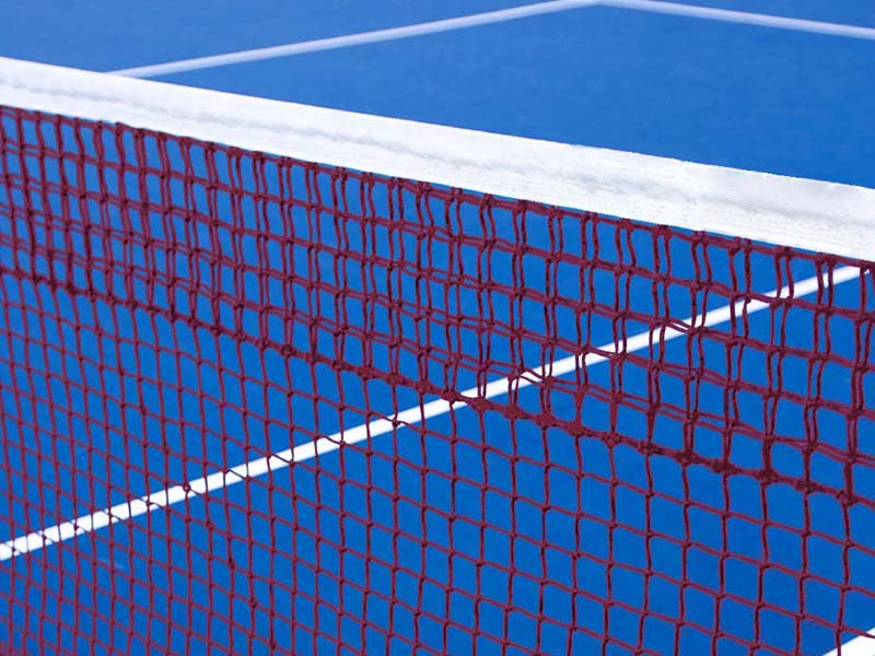 rood tennisnet speciaal voor blauw ondergronden